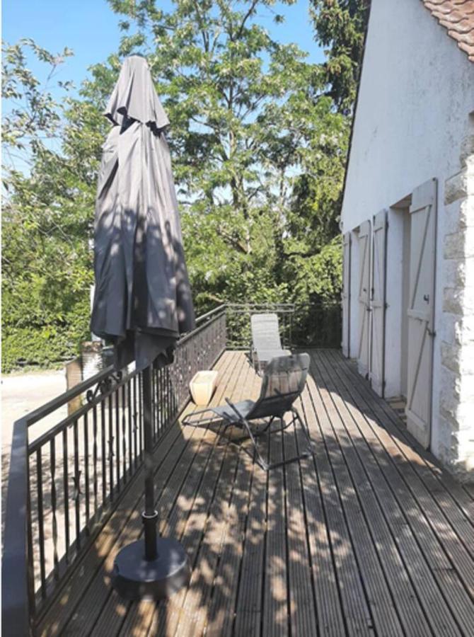 Maison Confort Et Repos Crecy-la-Chapelle Exterior foto